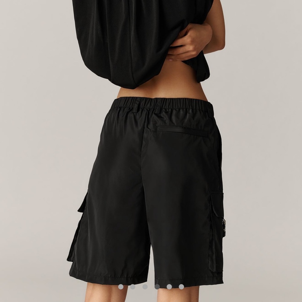 *By Anthropologie Cargo Shorts - Picture 3 of 6
